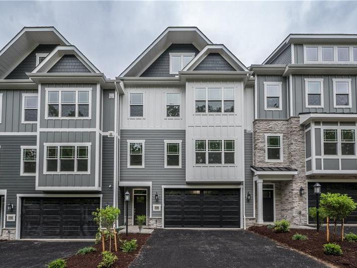 106 Bartlett Ln