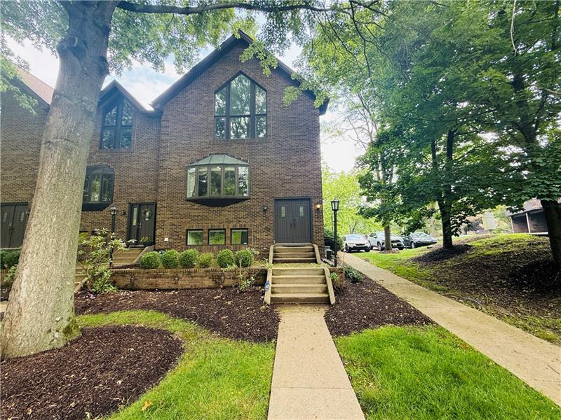 10092 Mansion Dr