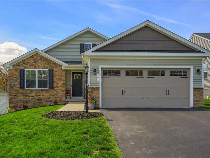 105 Touchstone Ct