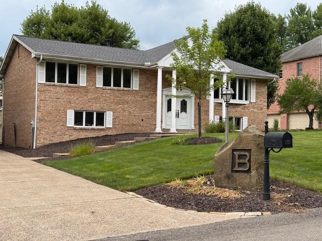 4723 Lucy Dr