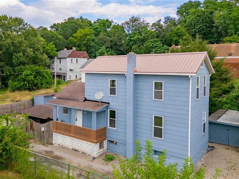 305 1/2 E Lutton St Rear