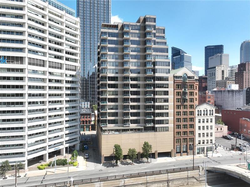 151 Fort Pitt Blvd, 606