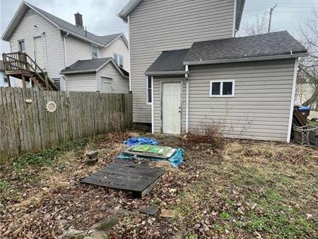 139 N Water Ave, 2