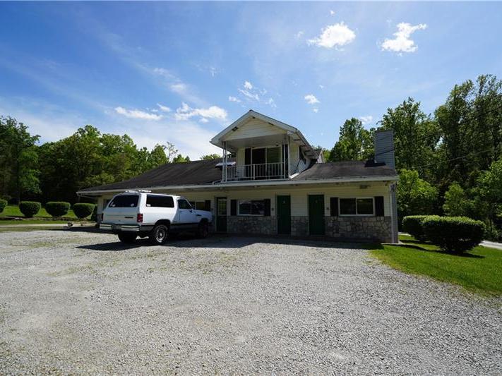 510 Three Mile Hill, 7