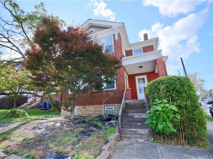 4000 Murray Ave, 2
