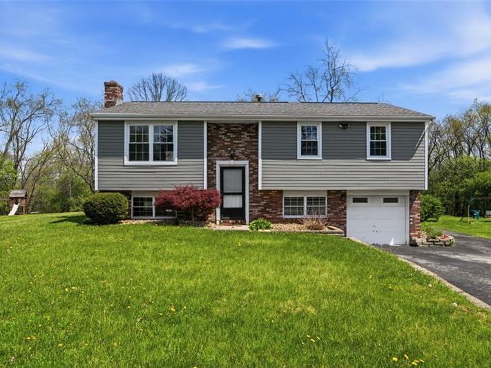 108 Whitney Dr