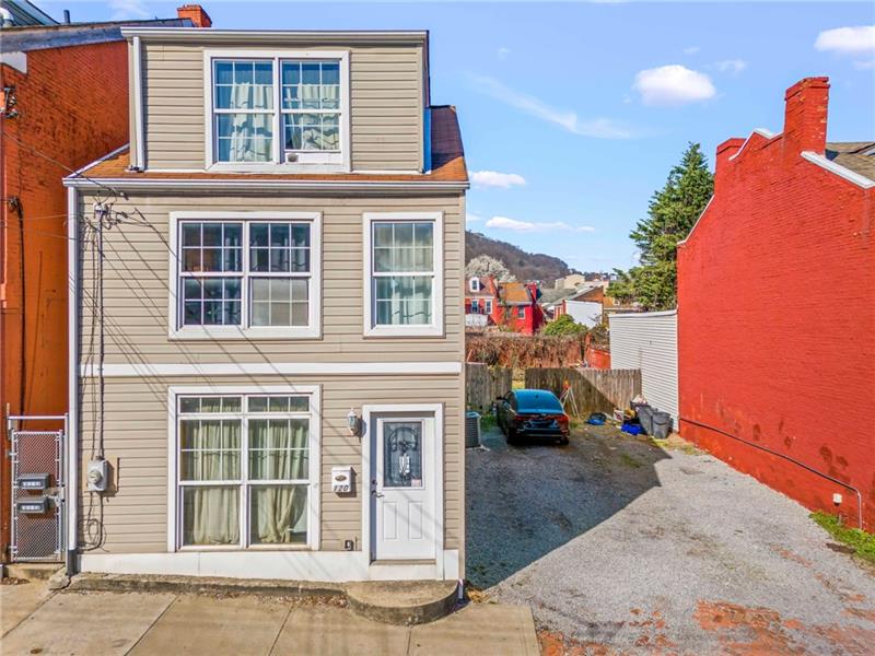 120 S 12th St