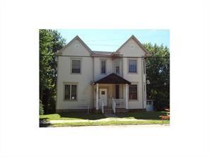 404 E Beau St