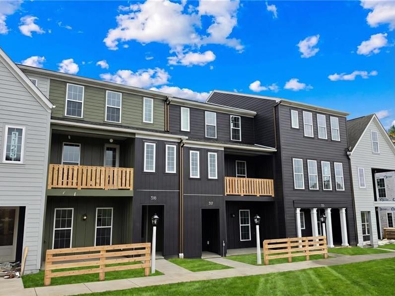 317 Palisade Way