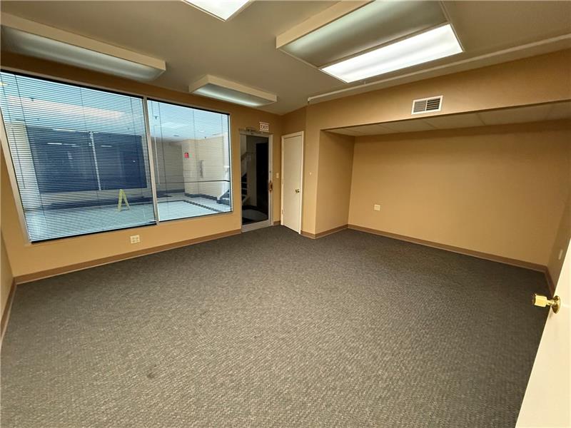 665 Philadelphia Street, 012/014