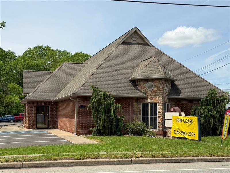 215 Grove City Rd