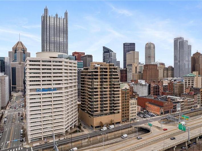 151 Fort Pitt Blvd, 902