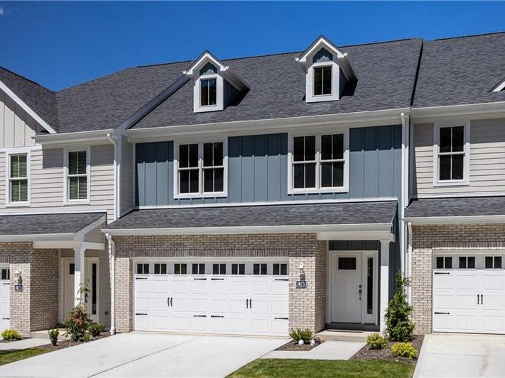413 Walnut Ct