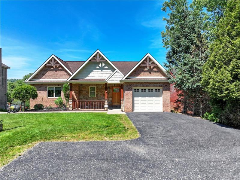 320 N Lakeside Dr