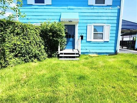 127 Constitution Cir Clairton PA 15025