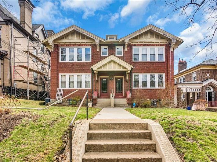 5528 Beverly, 2