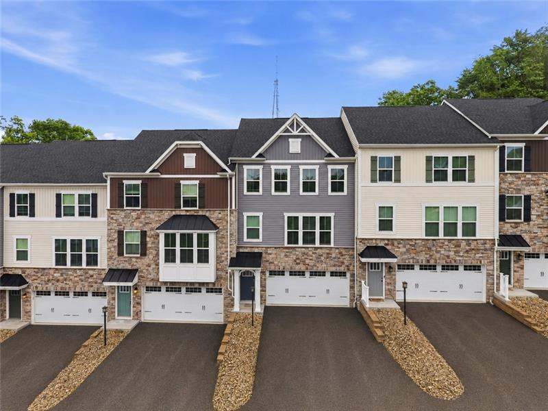 117 Moyer Hill Dr Cranberry Twp PA 16066