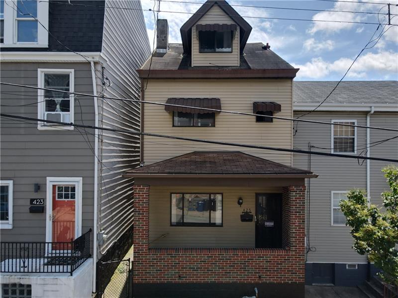 425 Pearl St Bloomfield PA 15224
