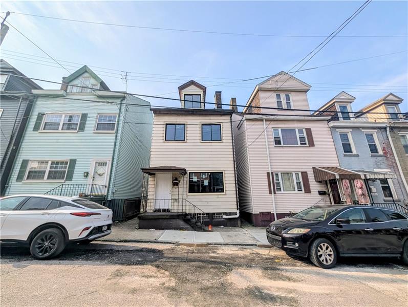 4014 Mintwood St Bloomfield PA 15224