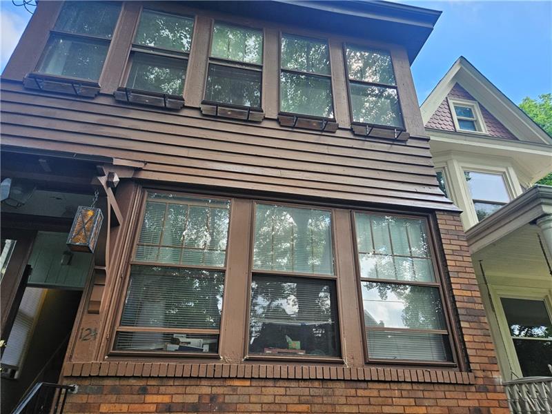 124 Lincoln Ave 
