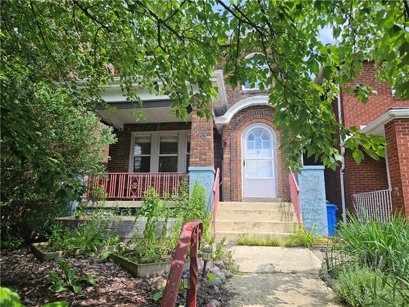 713 Hazelwood Ave 