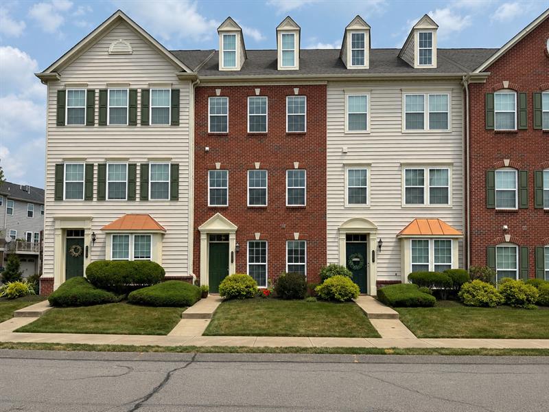 302 Fairgate Drive Pine Twp PA 15090