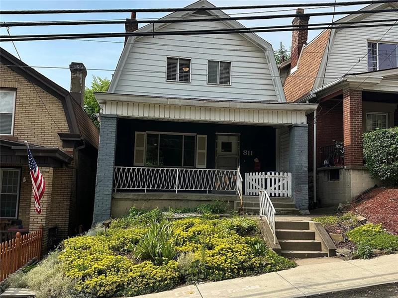 811 Sebring Ave 