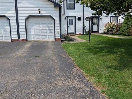 862 Sunset Circle Cranberry Twp PA 16066
