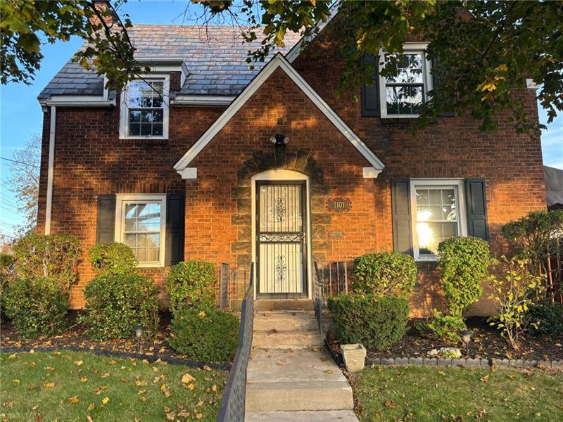 1101 S Main St Twp of But SE PA 16001