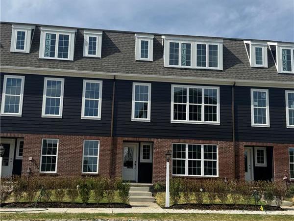 809 Revival Cranberry Twp PA 16066