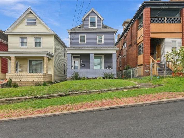 608 Boggs Ave Mt Washington PA 15211