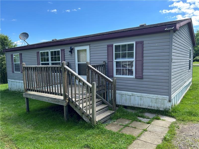 5 Spruce Ln White Twp PA 15701