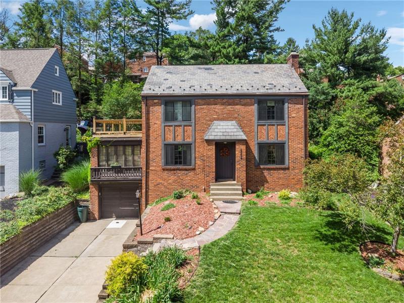 111 E Bruceton Rd Pleasant Hills PA 15236