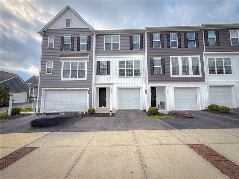 1149 Sray Ln South Fayette PA 15017